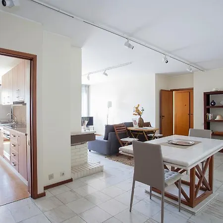 Liiiving In - Sea And River View Appartement